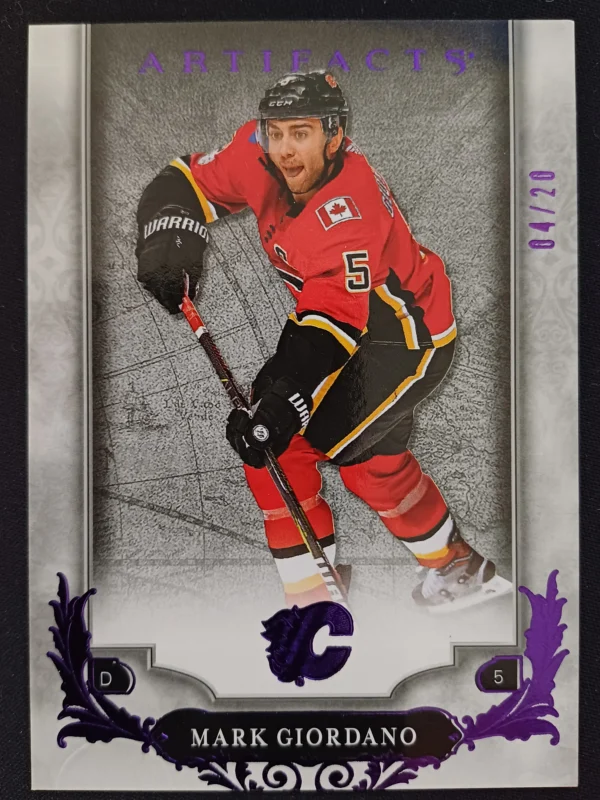 2018/2019 Upper Deck Artifacts Purple 99 Mark Giordano Paralel 04/20