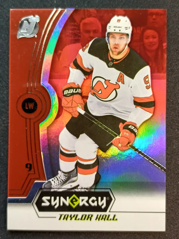 2018/2019 Upper Deck Synergy Red 22 Taylor Hall Paralel