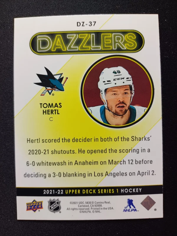 2021/2022 Upper Deck Series 1 Dazzlers Purple DZ-37 Tomas Hertl Inzert - Image 2