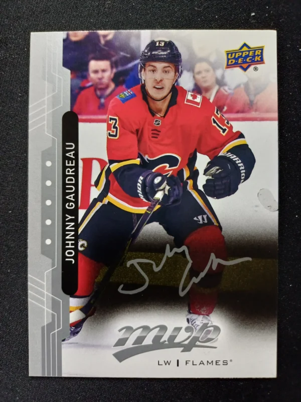 2018/2019 Upper Deck MVP Silver Script 208 Johnny Gaudreau Paralel