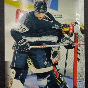 1995/1996 Upper Deck Series 1 Electric Ice 28 Yanic Pereault Paralel