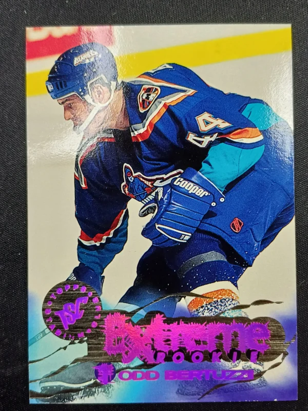 1995/1996 Topps Stadium Club Extreme Rookies ER204 Todd Bertuzzi Inzert