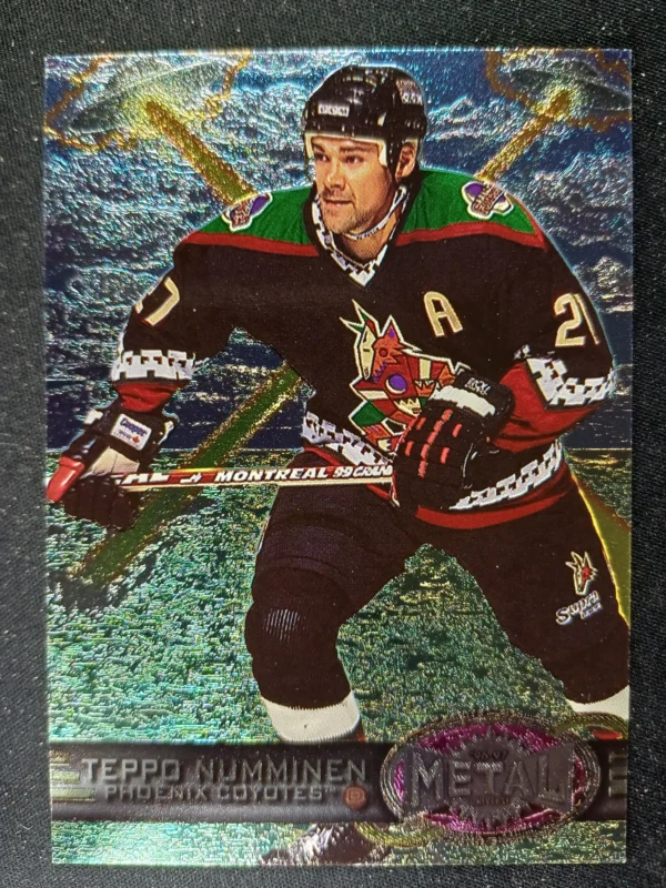 1996/1997 Fleer Metal Universe Base 120 Teppo Numminen